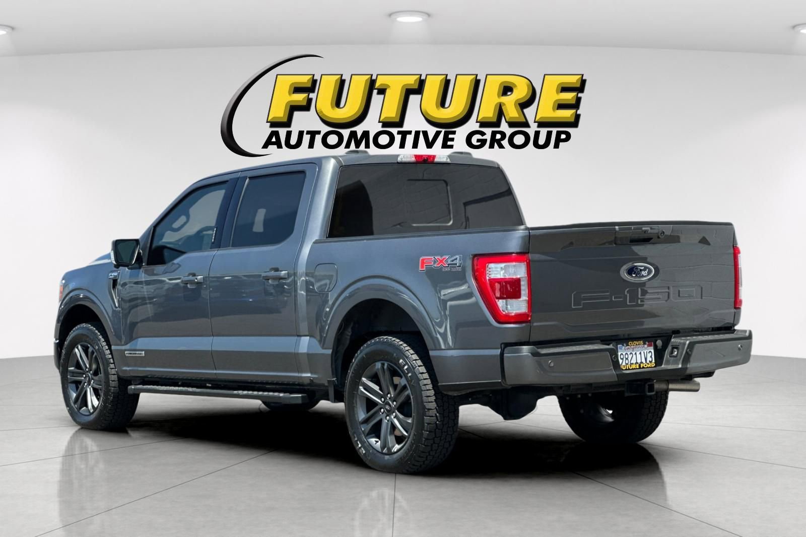 Certified 2023 Ford F150 Lariat w/ Max Trailer Tow Package AWD/4WD image 5