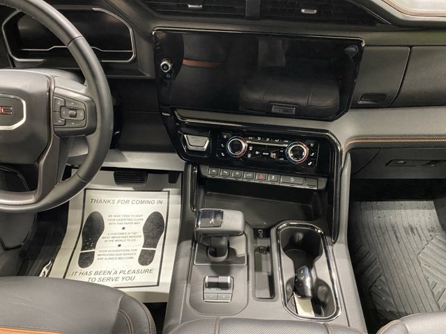 Used 2023 GMC Sierra 1500 AT4 w/ AT4 Premium Package AWD/4WD image 15