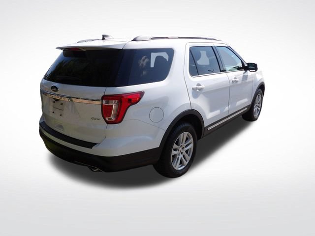 Certified 2018 Ford Explorer XLT AWD/4WD image 14