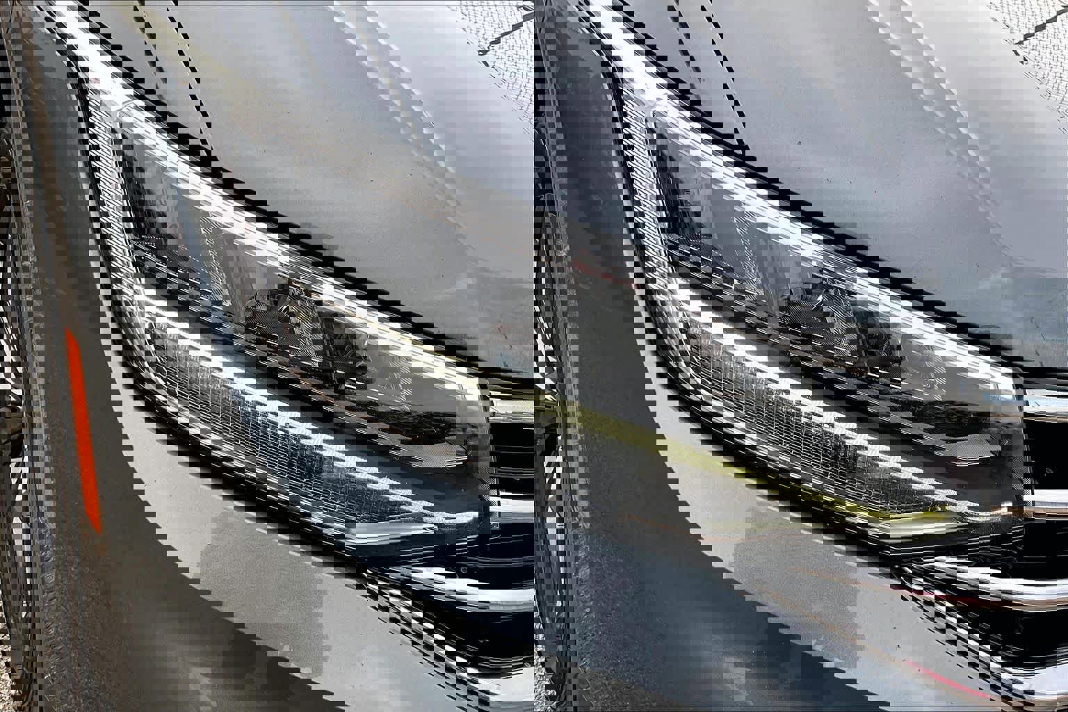 Used 2022 Volkswagen Tiguan SE image 27