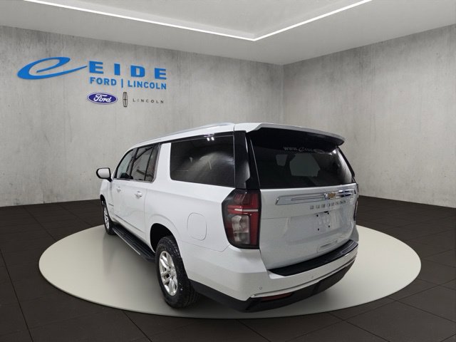 Used 2022 Chevrolet Suburban LS AWD/4WD image 8