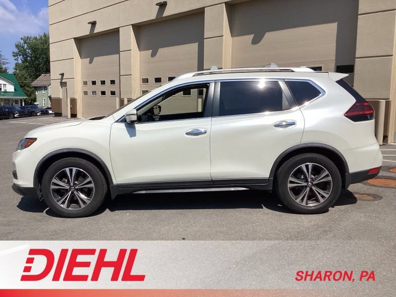 Used 2019 Nissan Rogue SV w/ Premium Package FWD image 6