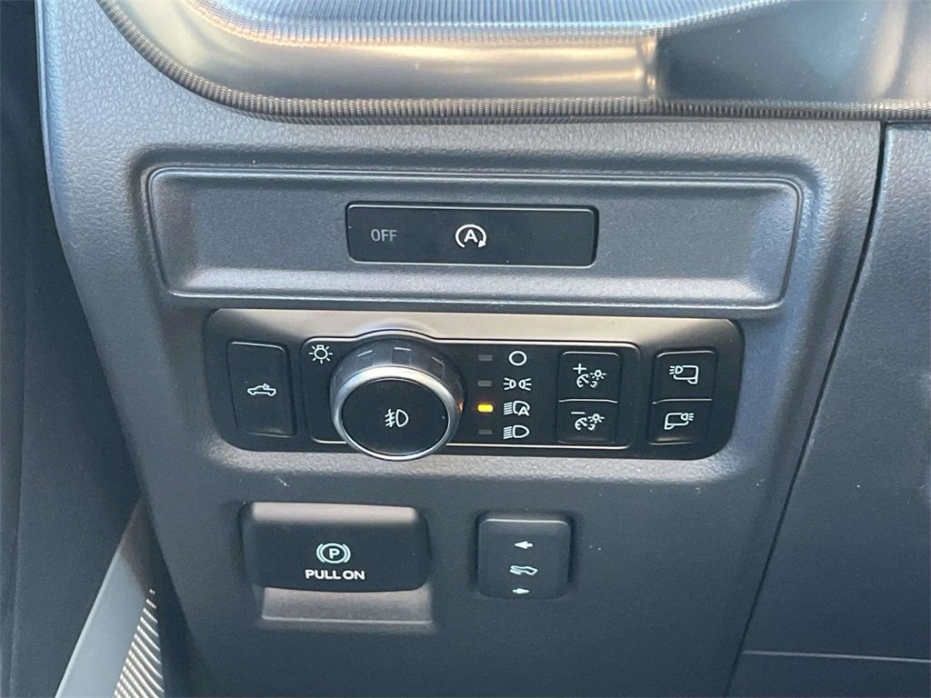 Certified 2025 Ford F150 Lariat w/ Equipment Group 502A High image 28