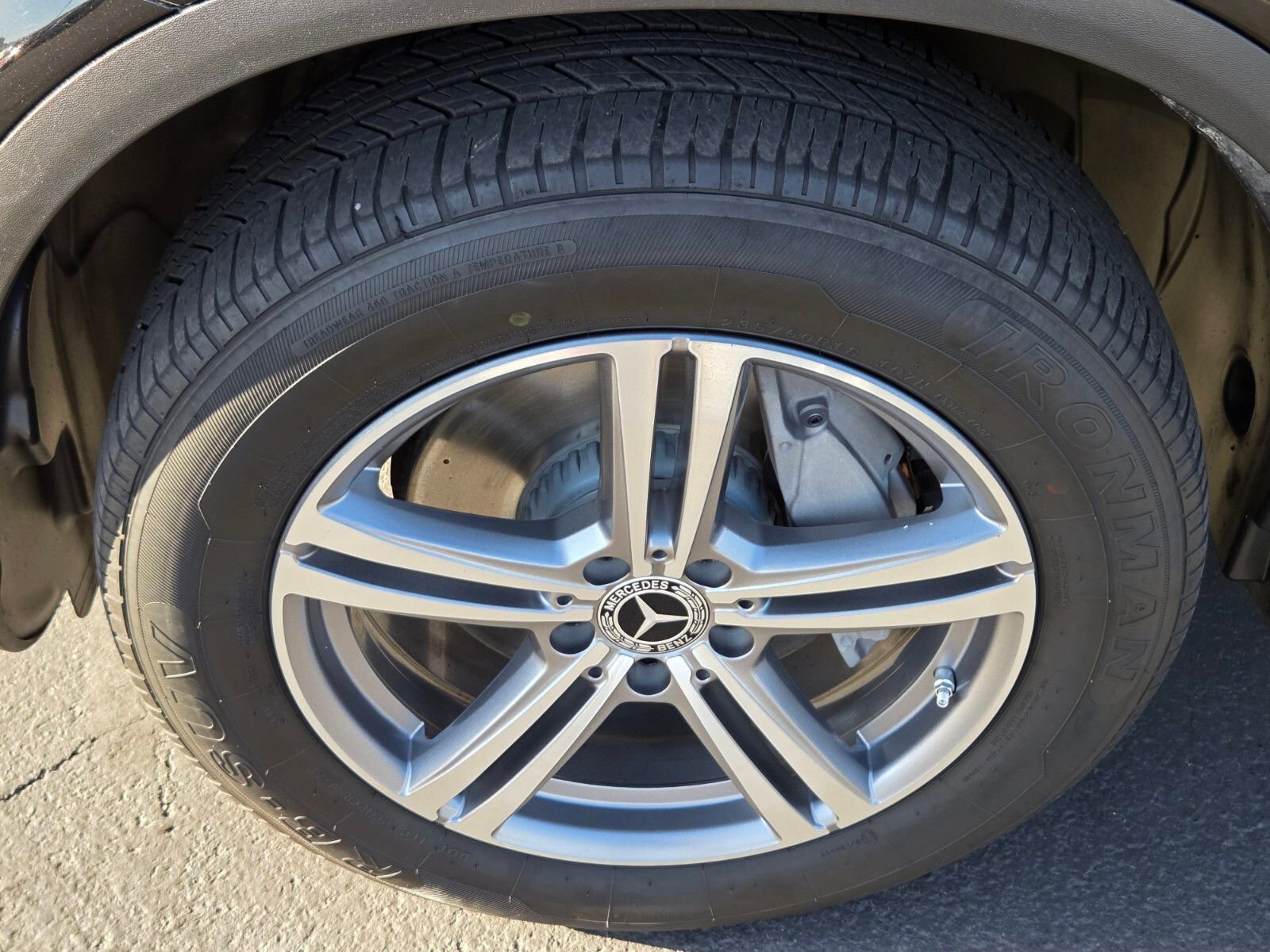 Used 2022 Mercedes-Benz GLC 300 image 9