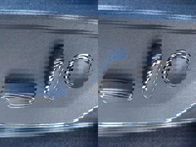 Certified 2023 Ford F150 Lariat w/ Equipment Group 502A High image 22