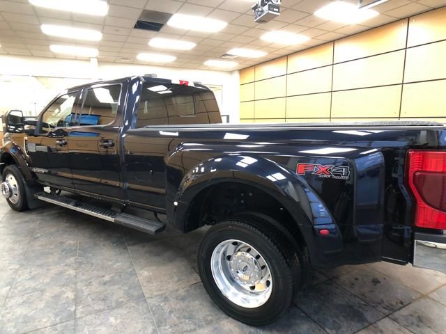 Certified 2021 Ford F450 Lariat w/ Lariat Ultimate Package image 3