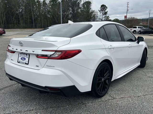 Used 2025 Toyota Camry SE w/ Convenience Package image 5