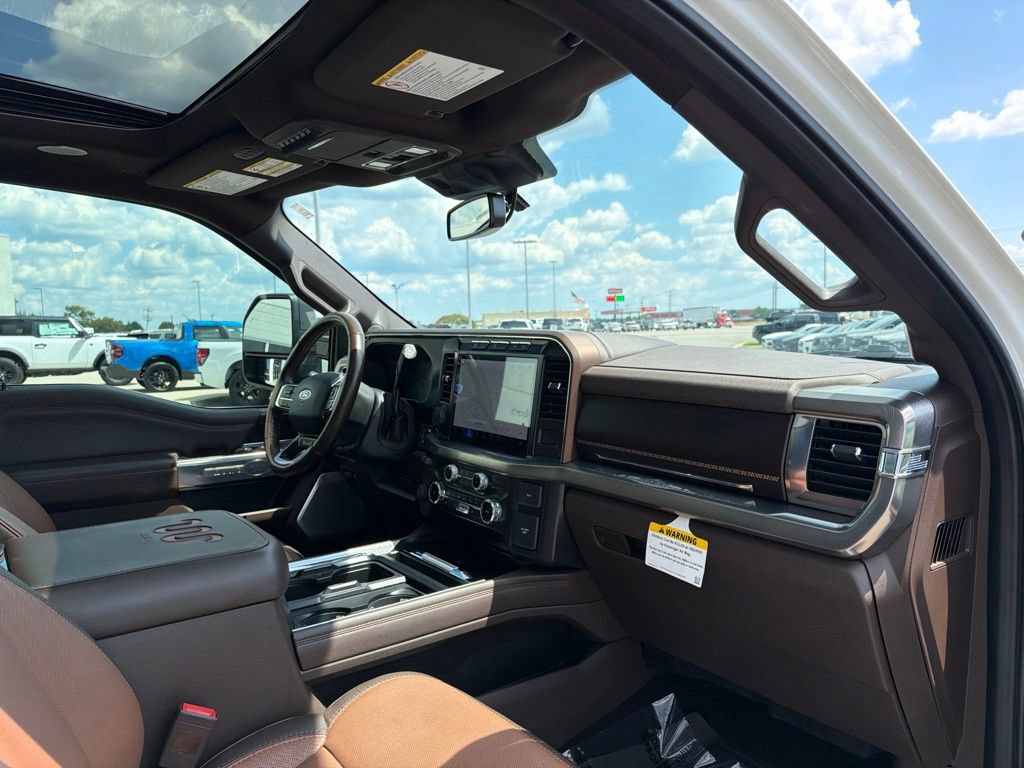 Certified 2024 Ford F250 King Ranch AWD/4WD image 25