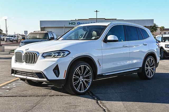 Used 2022 BMW X3 sDrive30i w/ Convenience Package RWD image 3
