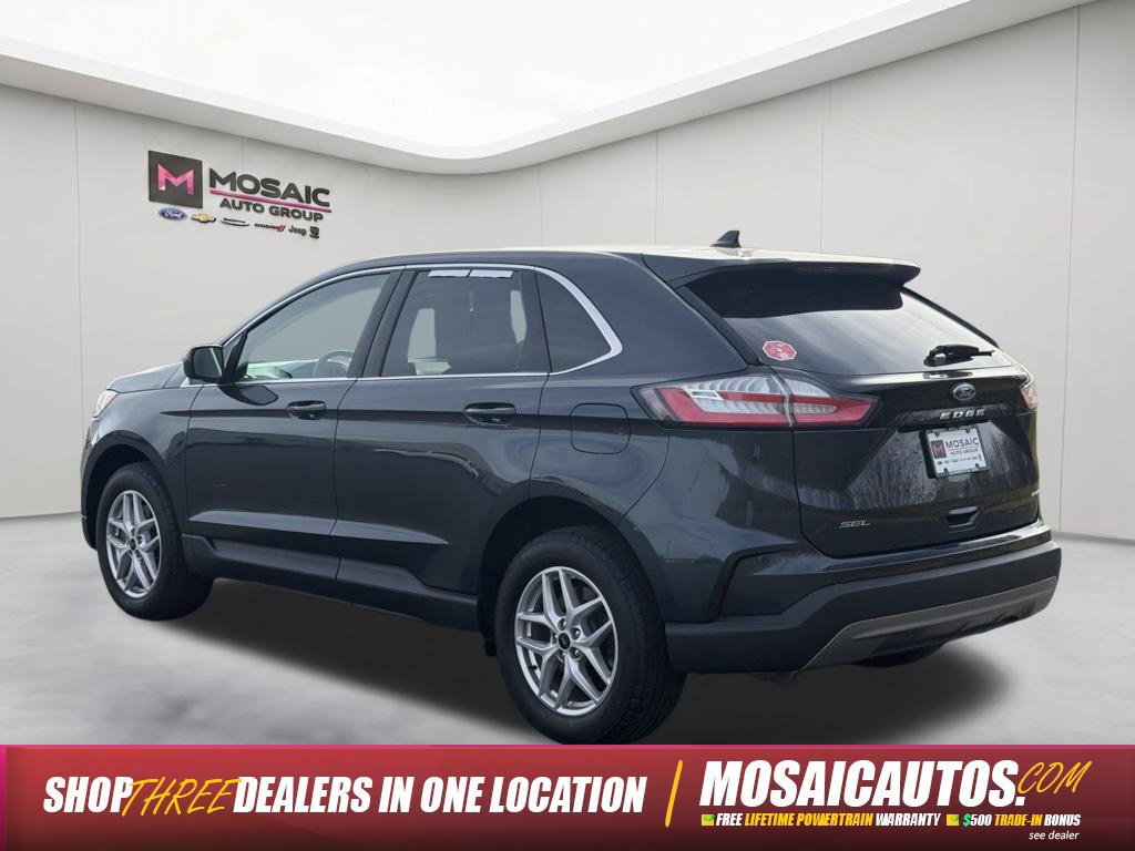 Certified 2024 Ford Edge SEL w/ Convenience Package AWD/4WD image 5