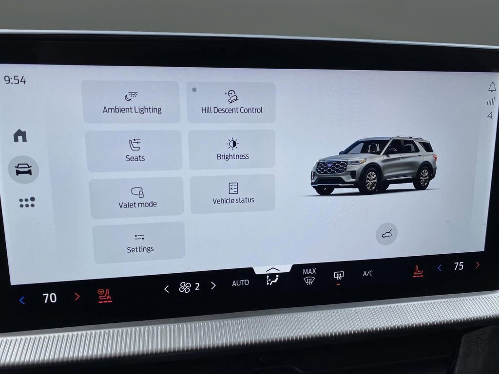 Certified 2025 Ford Explorer Platinum image 34