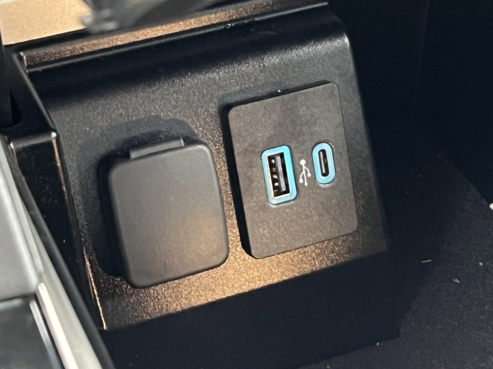 Certified 2022 Ford Explorer ST w/ Equipment Group 401A image 32