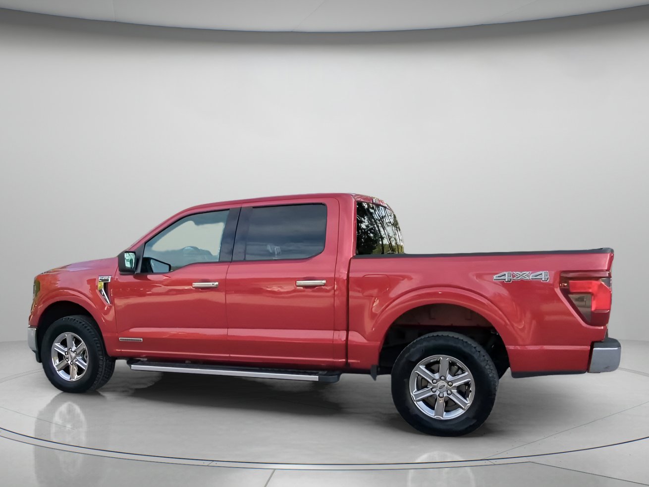 Certified 2025 Ford F150 XLT w/ Equipment Group 301A Standard AWD/4WD image 15