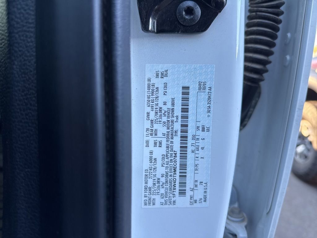 Certified 2021 Ford F450 Platinum w/ FX4 Off-Road Package image 16