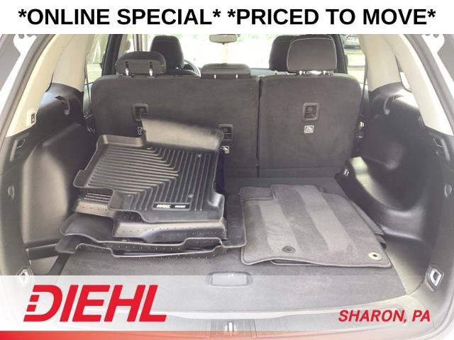 Used 2022 Jeep Grand Cherokee Laredo w/ Luxury Tech Group I AWD/4WD image 15