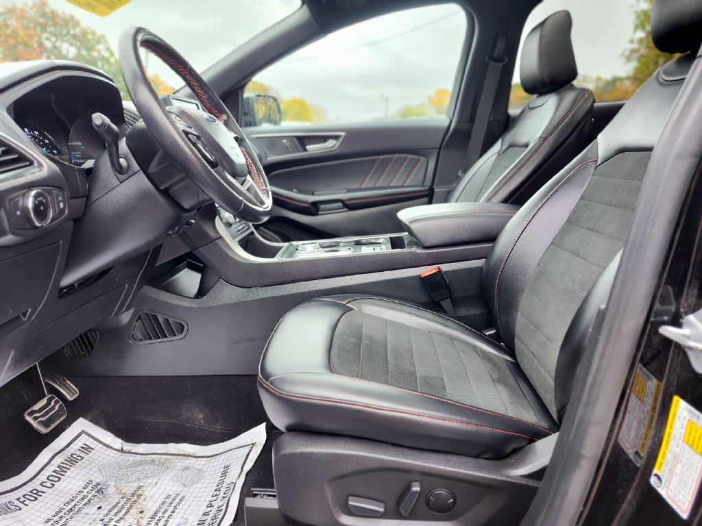 Certified 2023 Ford Edge ST-Line AWD/4WD image 18
