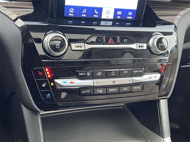 Certified 2023 Ford Explorer Limited w/ Limited Technology Package image 28