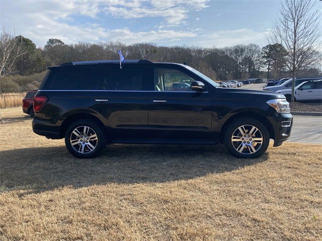 Certified 2024 Ford Expedition Limited image 11