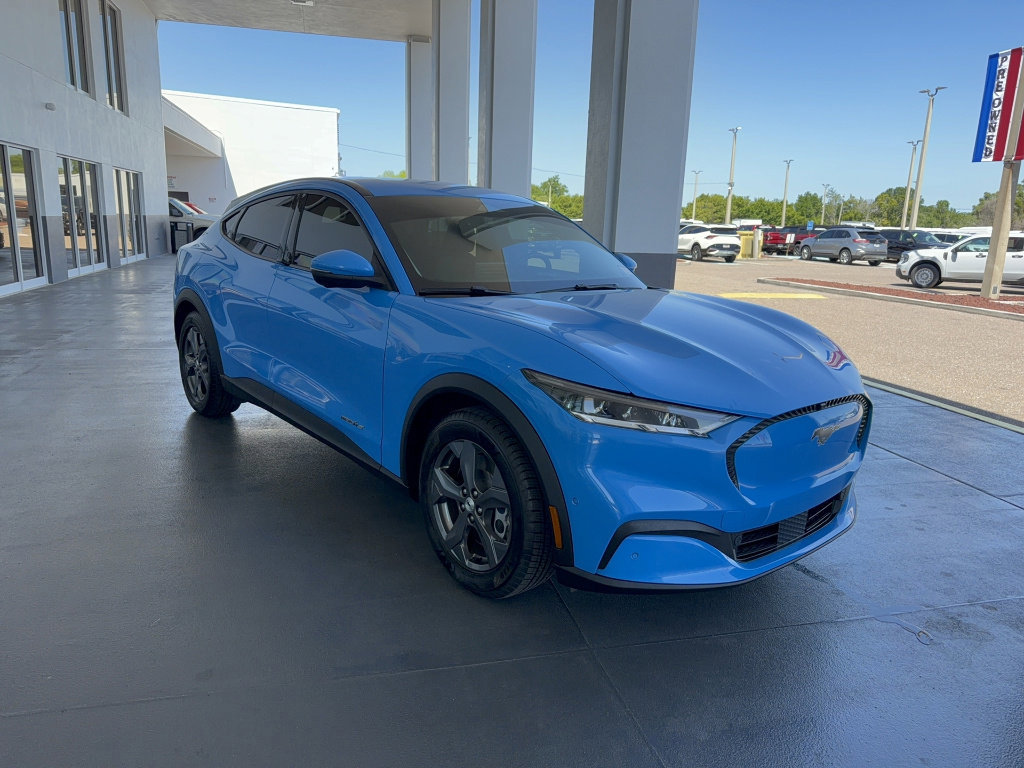 Certified 2022 Ford Mustang Mach-E Select w/ Comfort/Technology Package RWD image 5