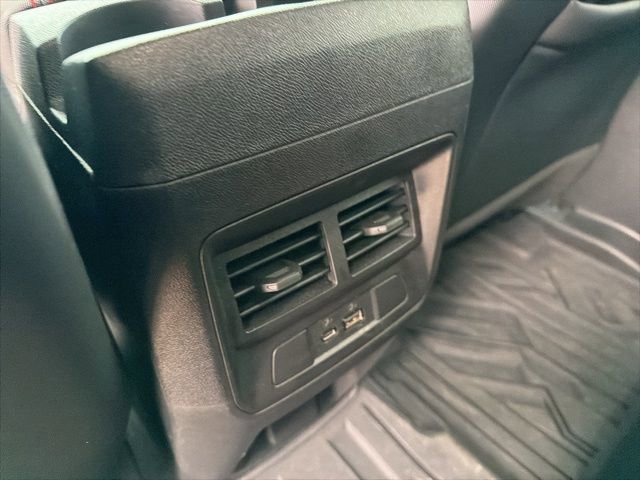 Used 2023 Chevrolet Colorado Z71 w/ Z71 Convenience Package 2 image 16