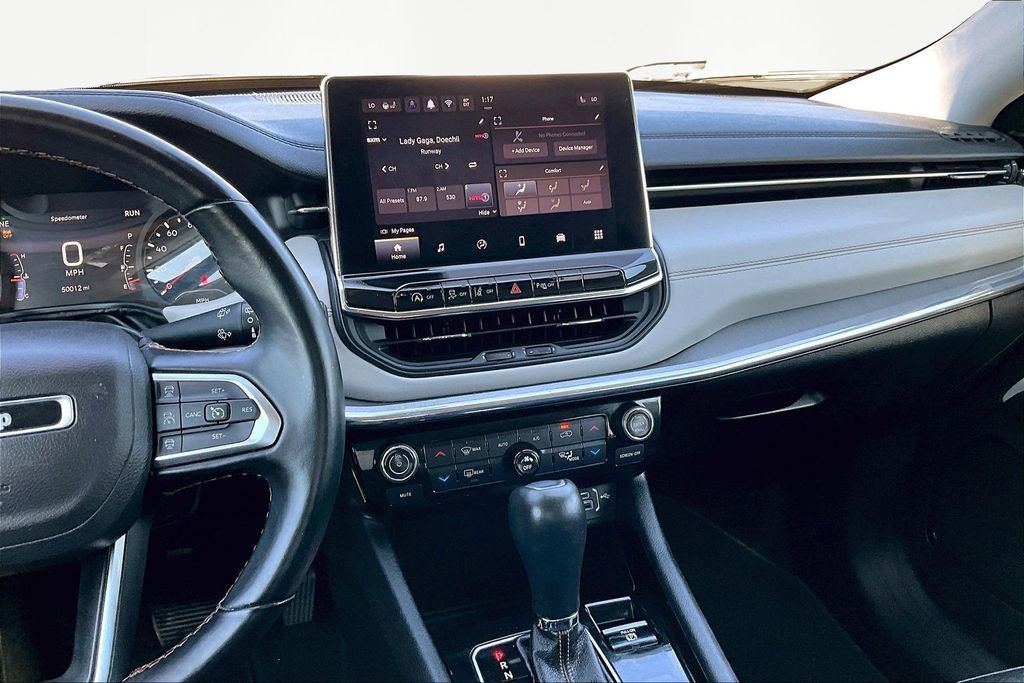 Used 2022 Jeep Compass Limited image 8