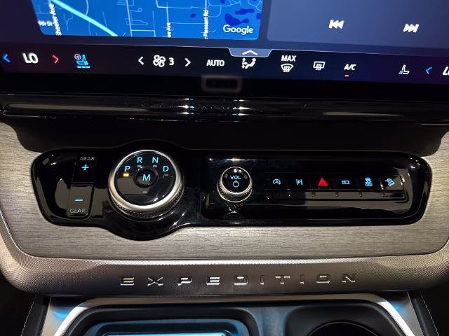 Certified 2025 Ford Expedition Max Platinum AWD/4WD image 22