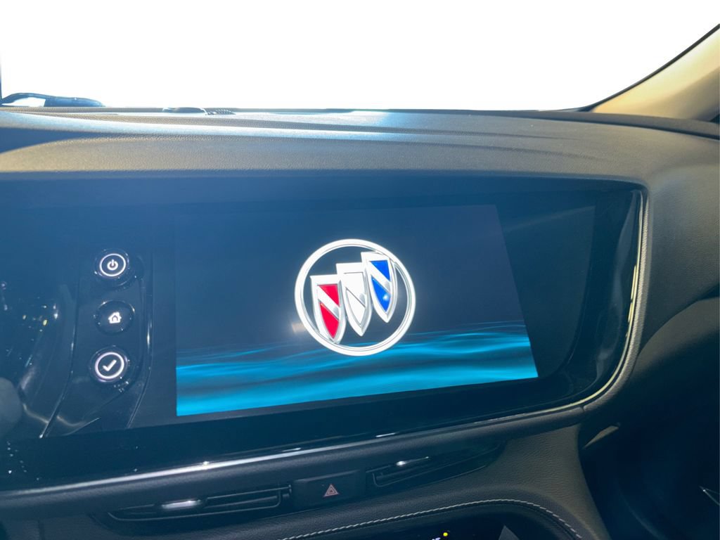 Used 2022 Buick Envision Avenir w/ Technology Package II AWD/4WD image 26