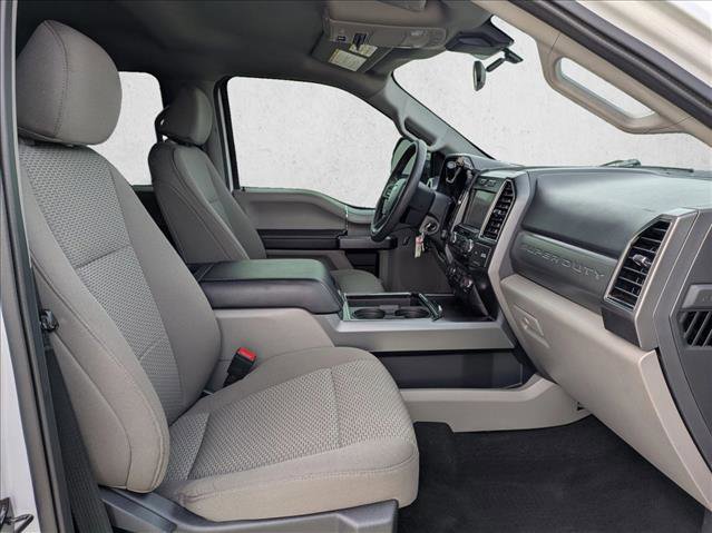 Certified 2022 Ford F450 XLT w/ XLT Premium Package image 20