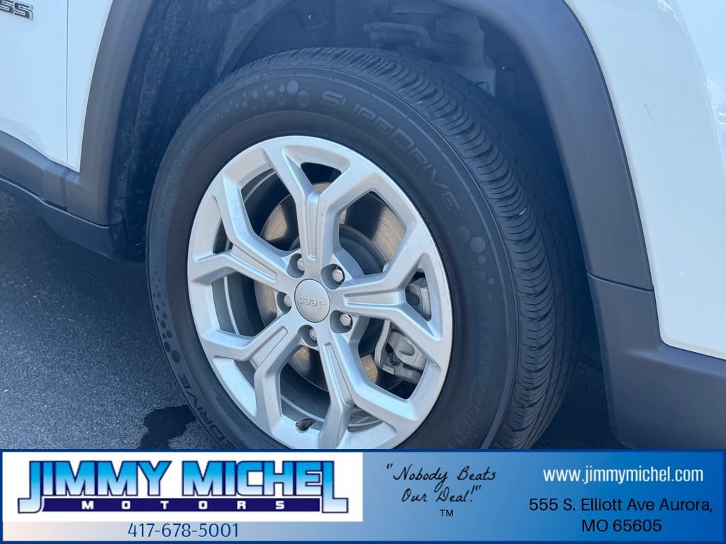 Used 2024 Jeep Compass Latitude AWD/4WD image 23