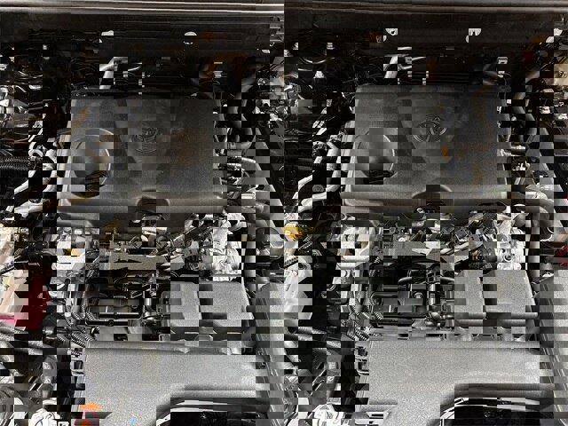 Used 2024 Toyota RAV4 XLE image 15