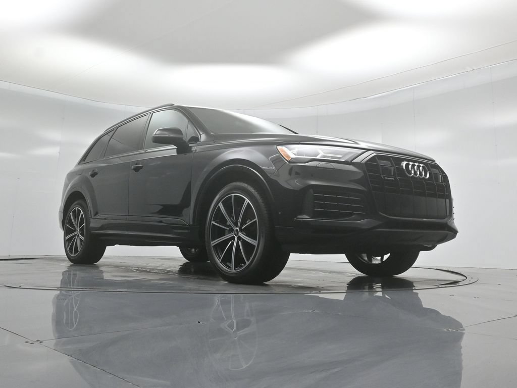 Used 2022 Audi Q7 3.0T Premium Plus w/ Premium Plus Package AWD/4WD image 50