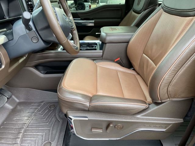 Certified 2025 Ford F450 King Ranch w/ Chrome Package image 18