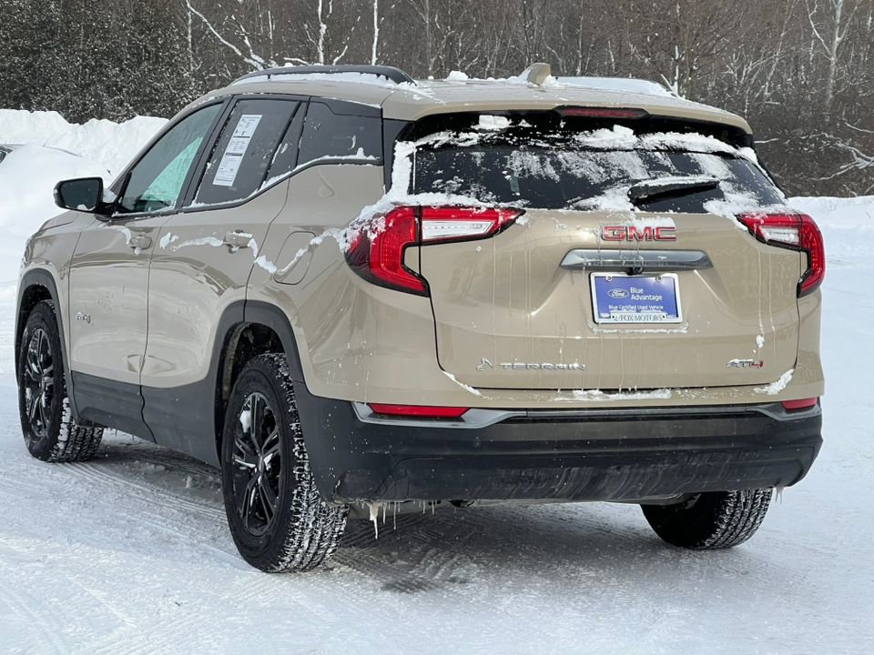 Used 2023 GMC Terrain AT4 image 4