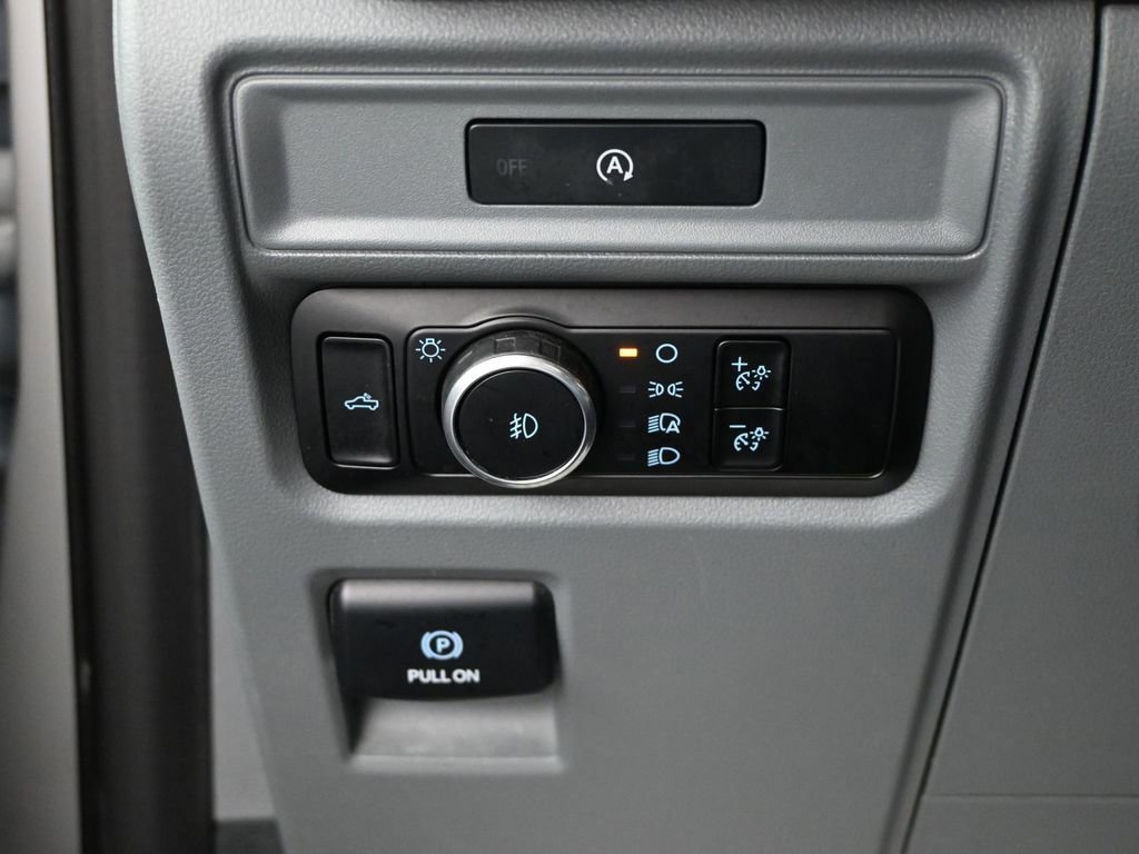 Certified 2025 Ford F150 XLT w/ Equipment Group 301A Standard image 39