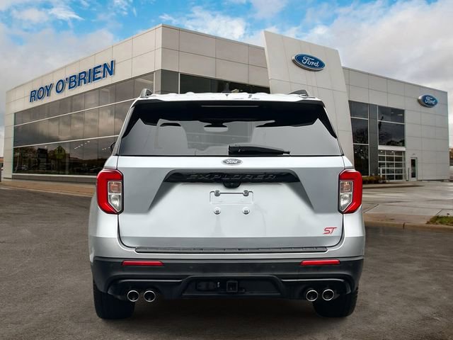 Certified 2024 Ford Explorer ST w/ Equipment Group 401A image 4