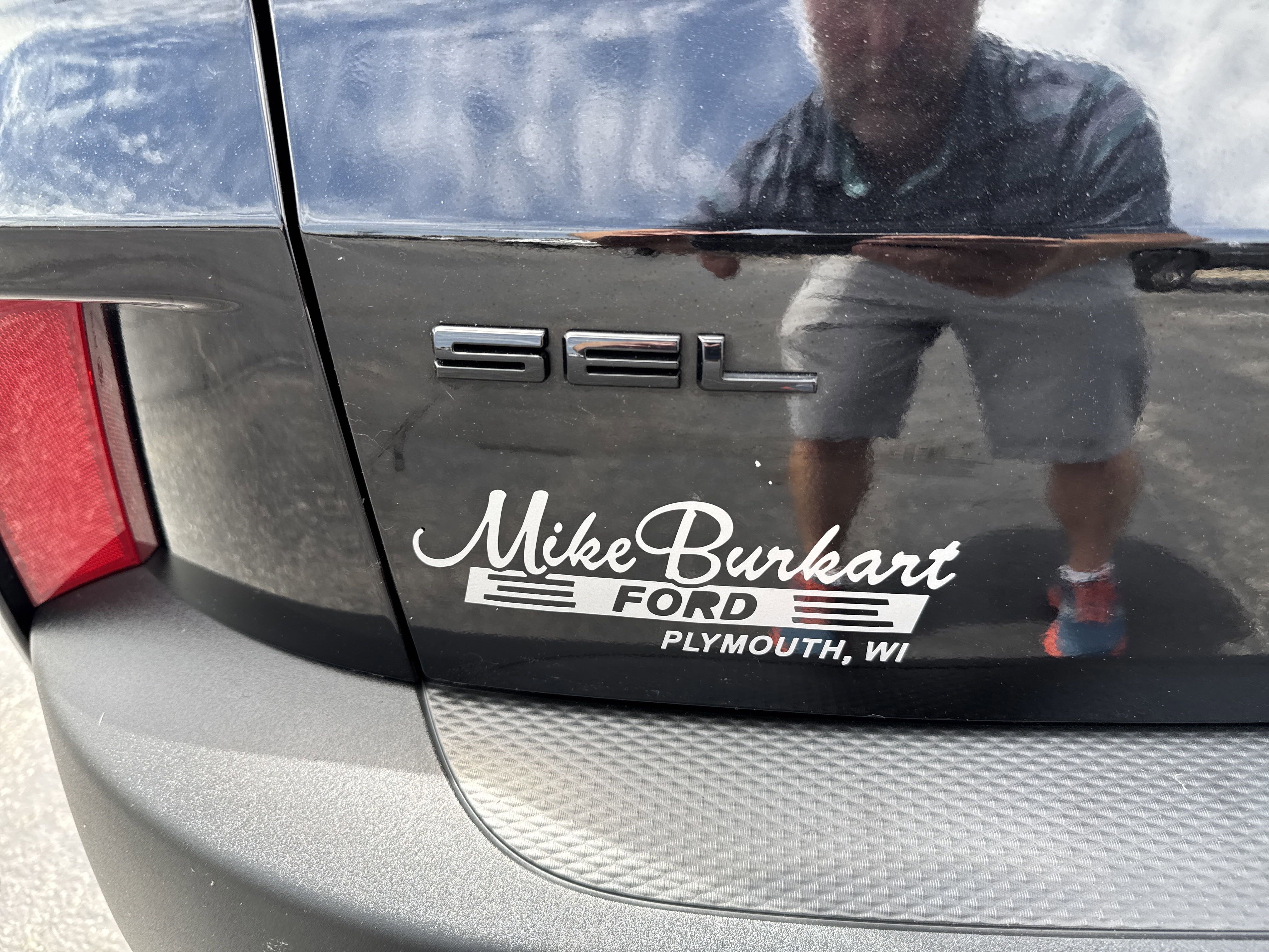 Certified 2022 Ford Escape SEL w/ SEL Stealth AWD Package image 11