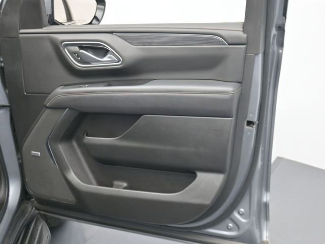 Used 2022 GMC Yukon SLT w/ SLT Luxury Package image 30