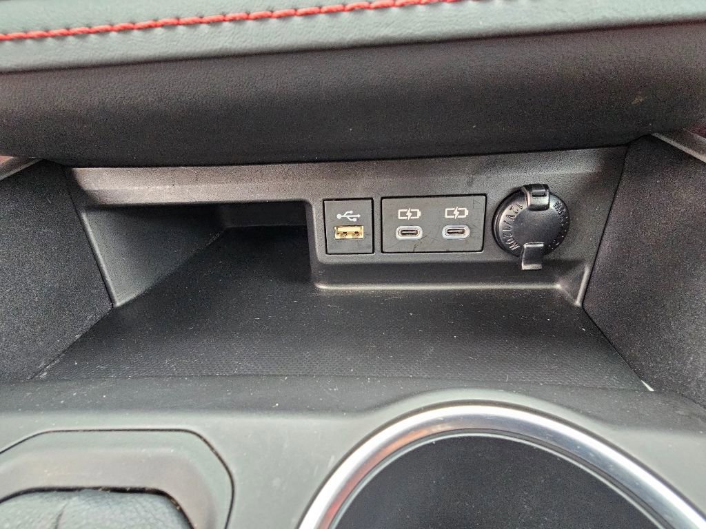 Used 2023 Toyota Highlander XSE image 22