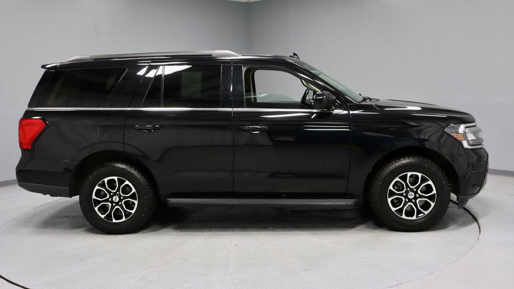 Certified 2024 Ford Expedition XLT AWD/4WD image 13