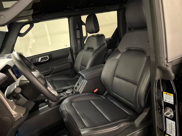Certified 2026 Ford Bronco Outer Banks AWD/4WD image 16