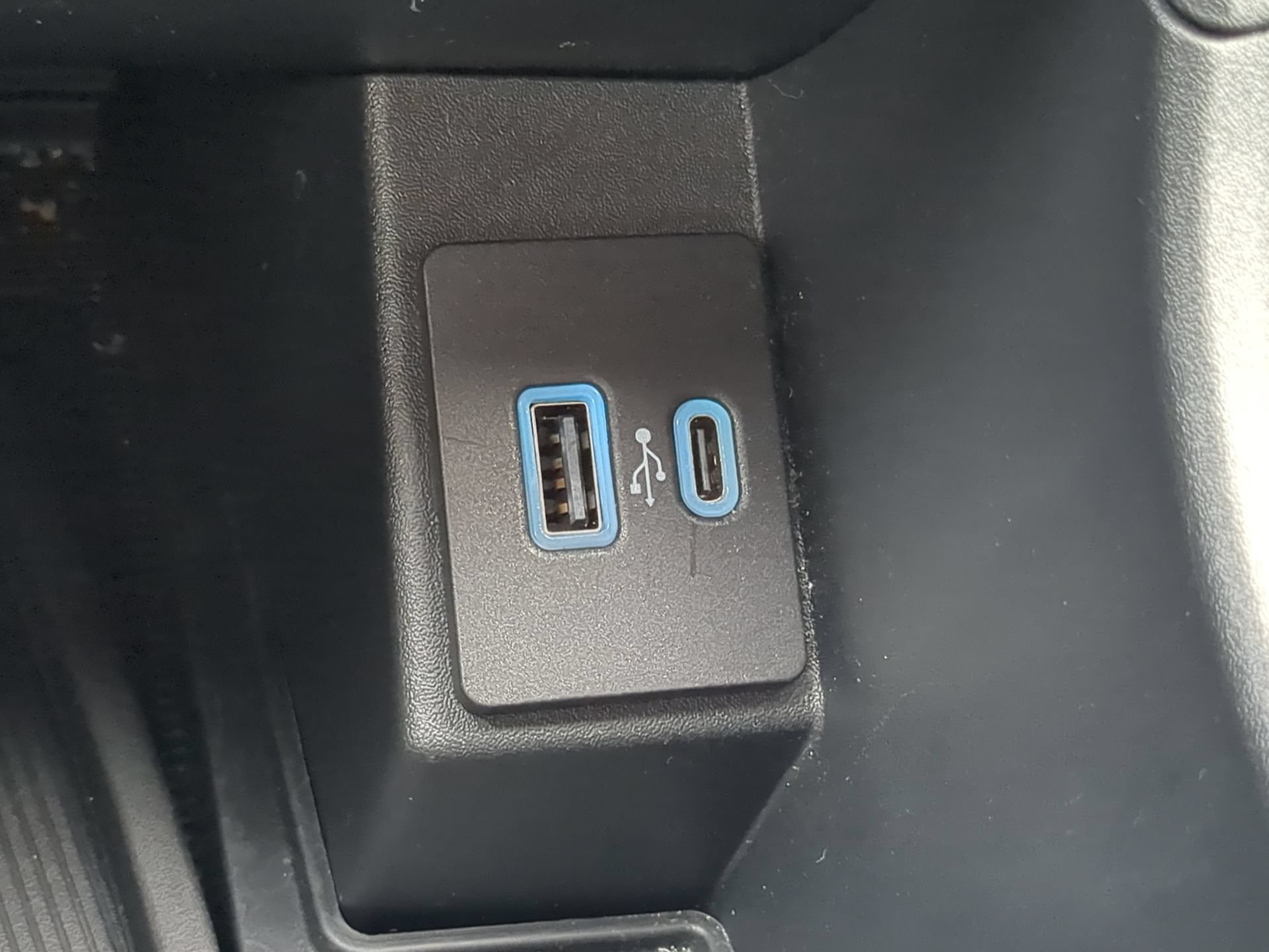 Certified 2022 Ford Edge ST-Line AWD/4WD image 60