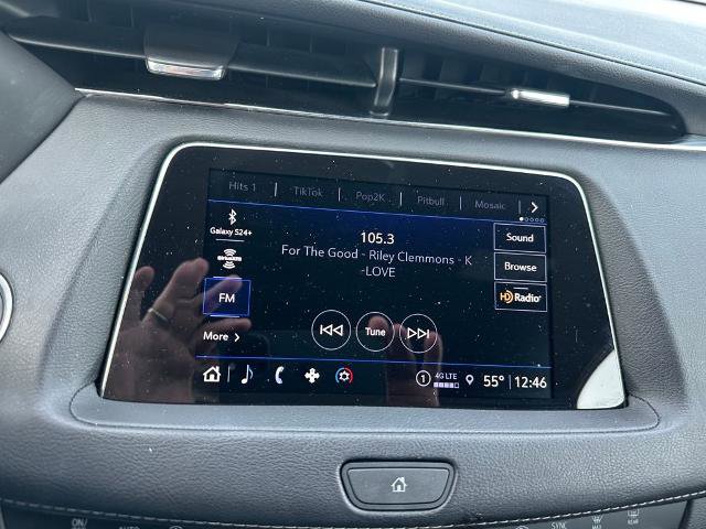 Used 2022 Cadillac XT4 Premium Luxury w/ Safety Alert Package image 10