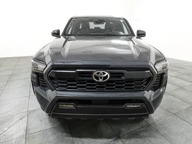 Used 2025 Toyota Tacoma TRD Off-Road AWD/4WD image 2
