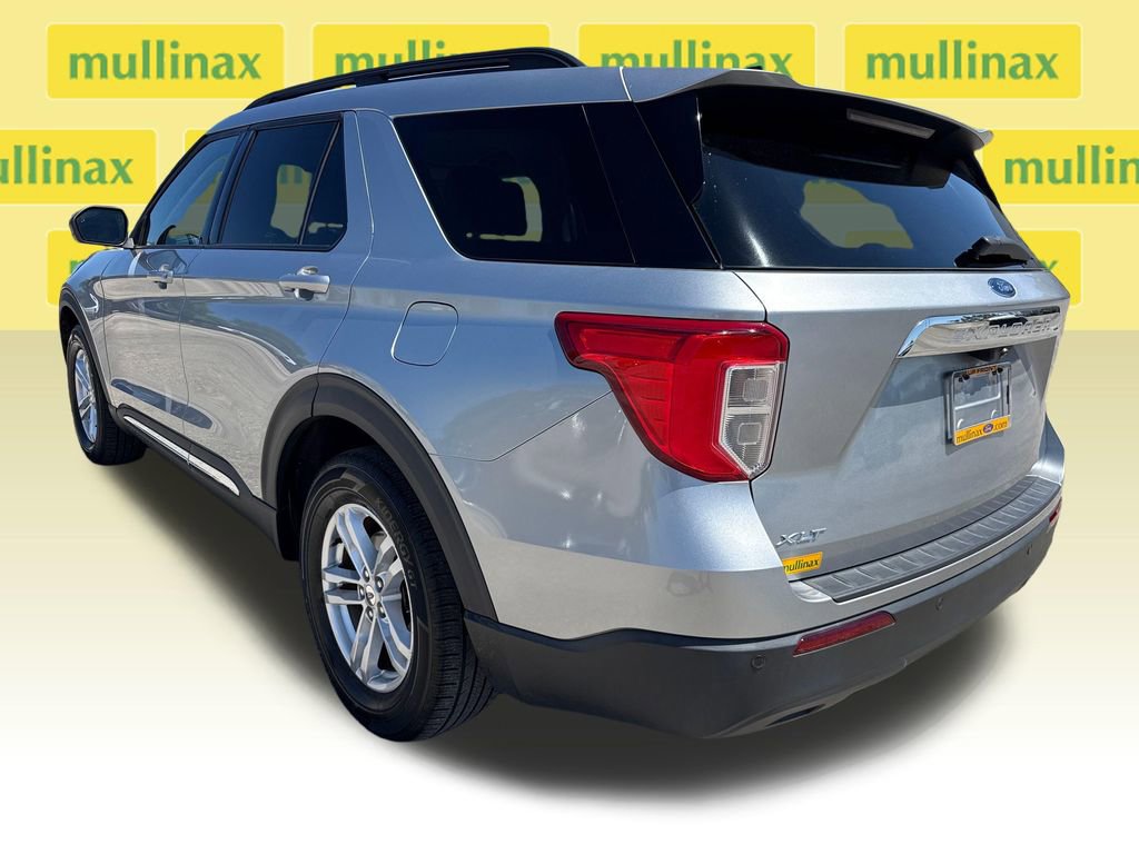 Certified 2023 Ford Explorer XLT image 9