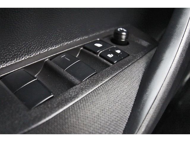 Used 2025 Toyota Corolla LE image 20