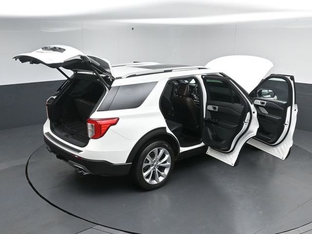 Certified 2023 Ford Explorer Platinum w/ Technology Package image 61