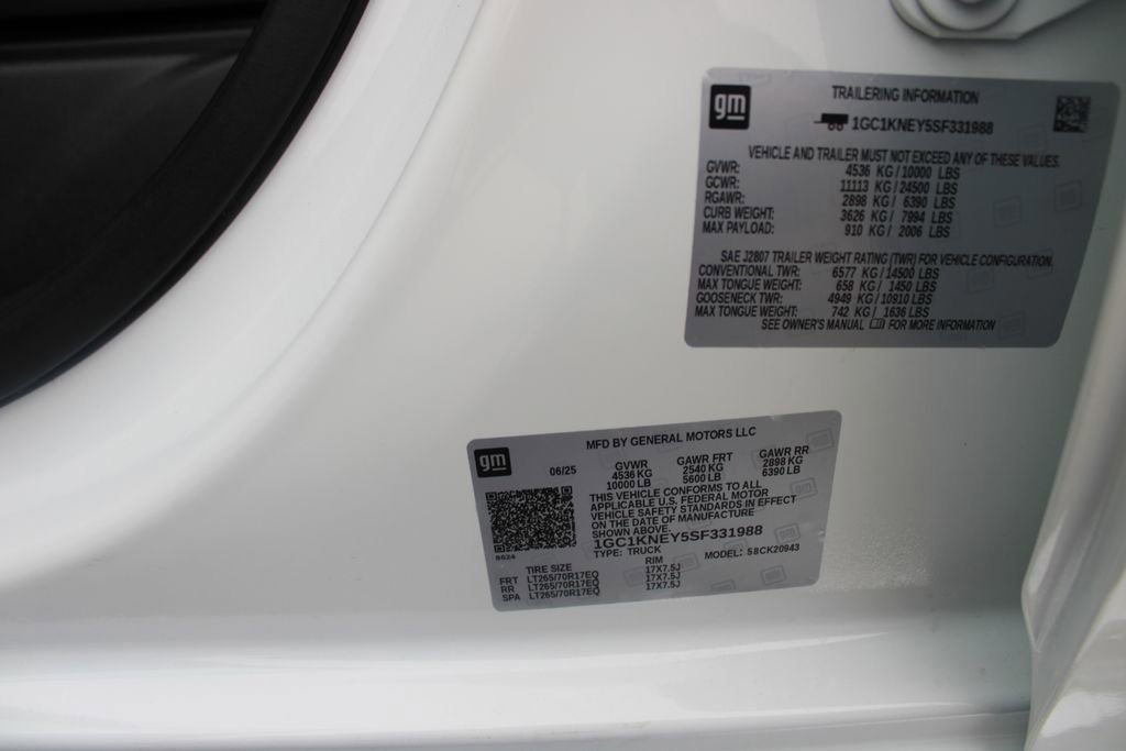 Used 2025 Chevrolet Silverado 2500 LT w/ Safety Package image 25