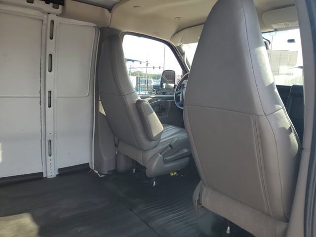 Used 2023 GMC Savana 2500 Work Van w/ Driver Convenience Package image 12