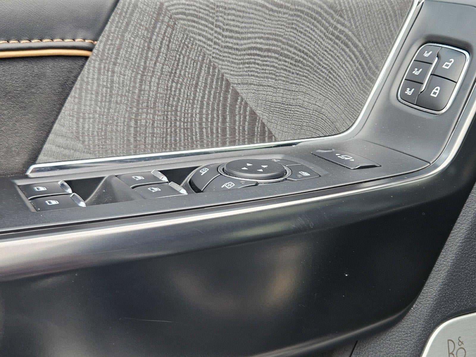 Certified 2024 Ford F350 4x4 Crew Cab Super Duty image 15