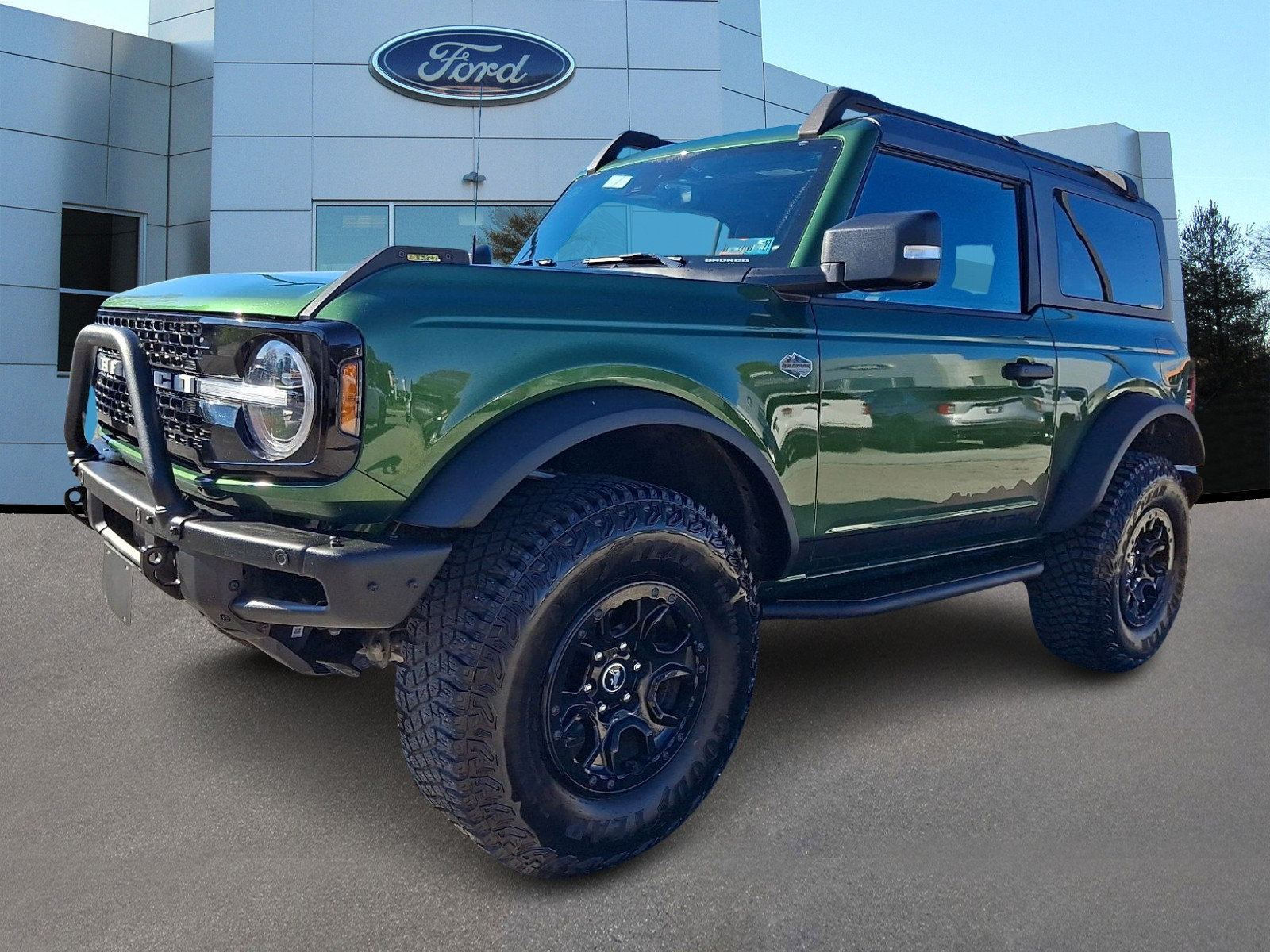 Certified 2023 Ford Bronco Wildtrak AWD/4WD image 4